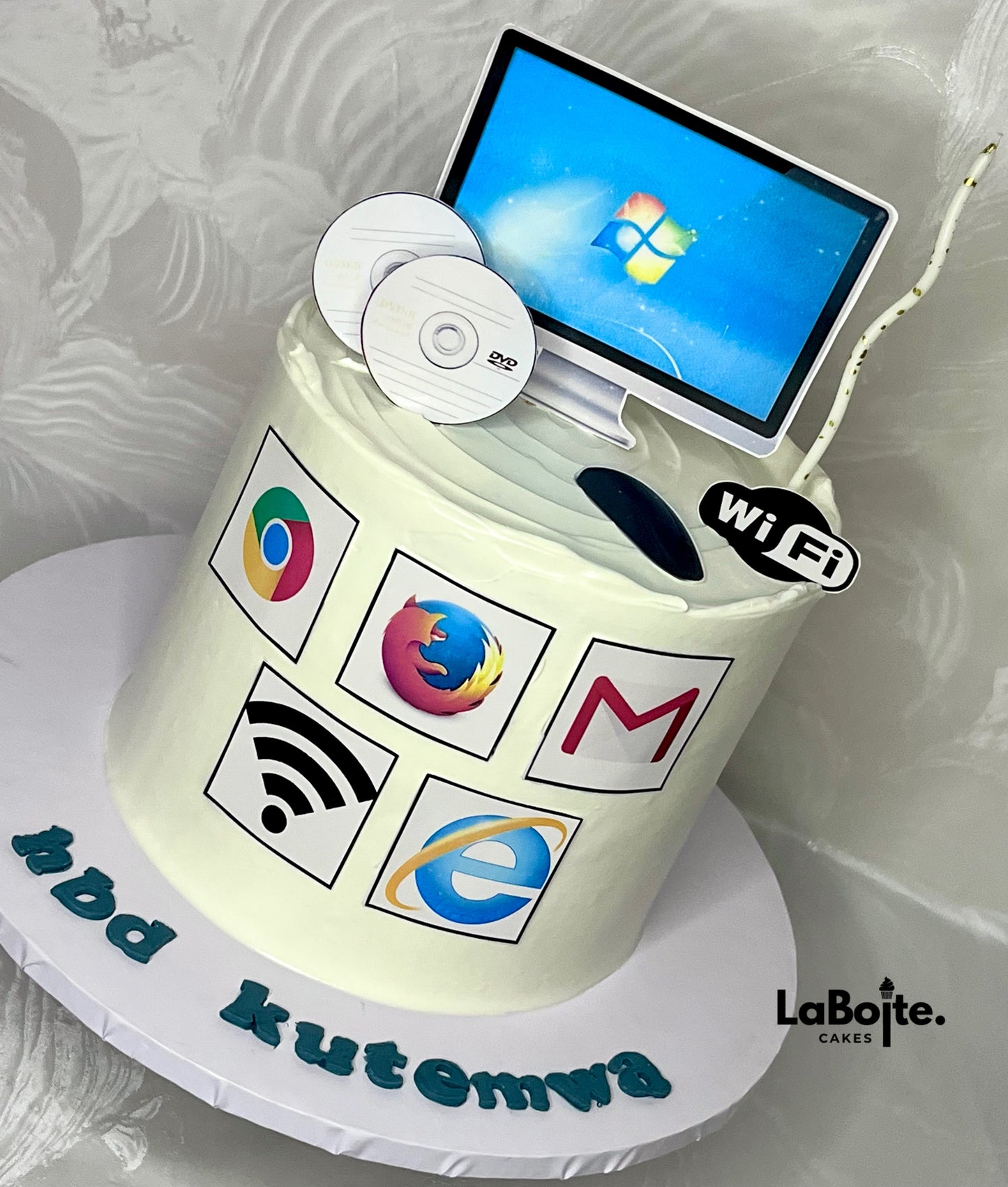 A Tech Lover’s Cake