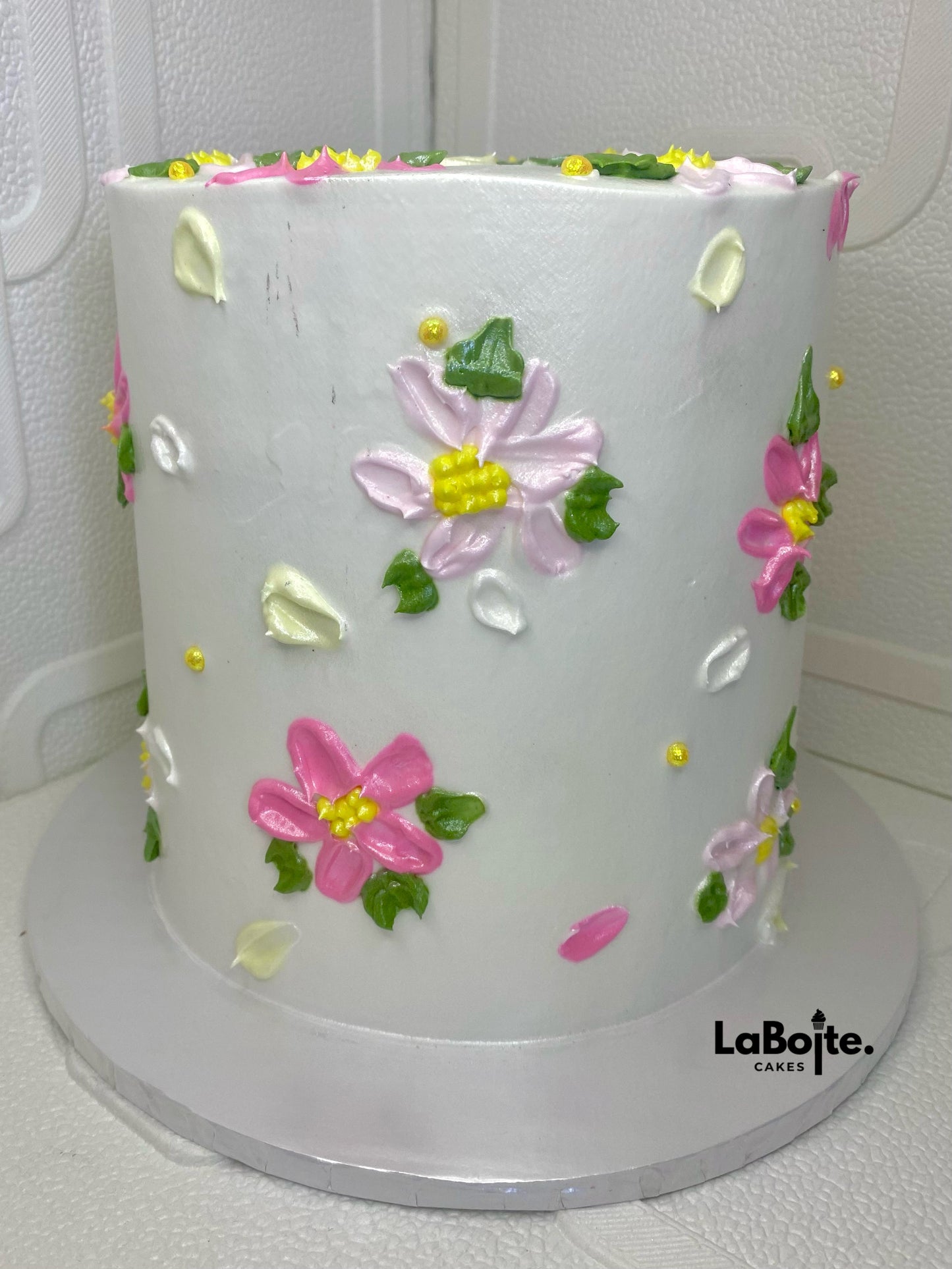 Floral design cake