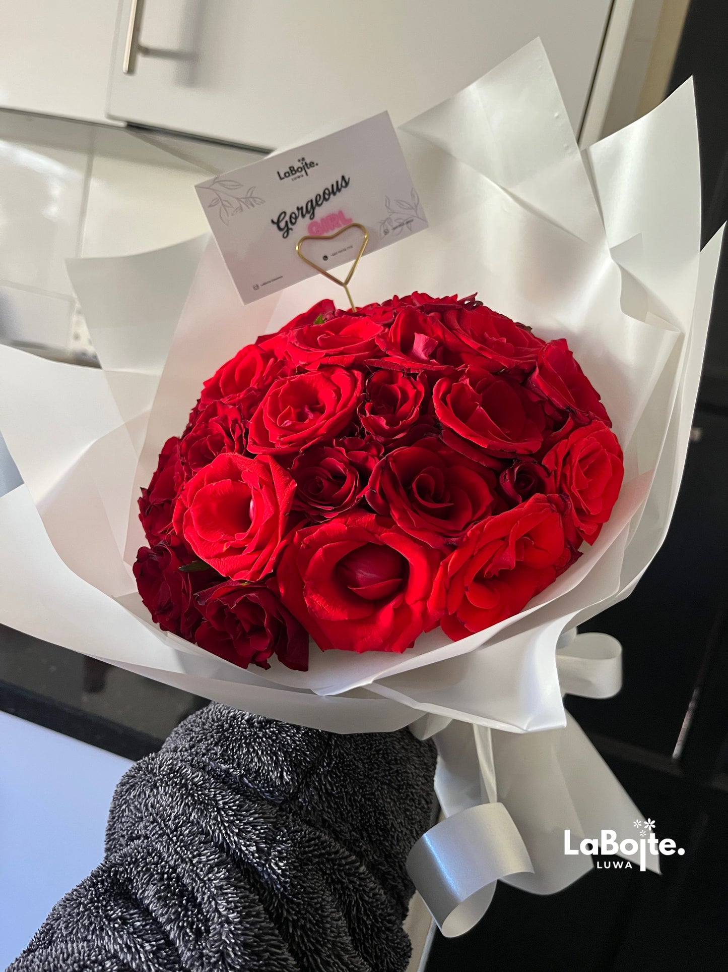 Classic Red Bouquet (40 stems)